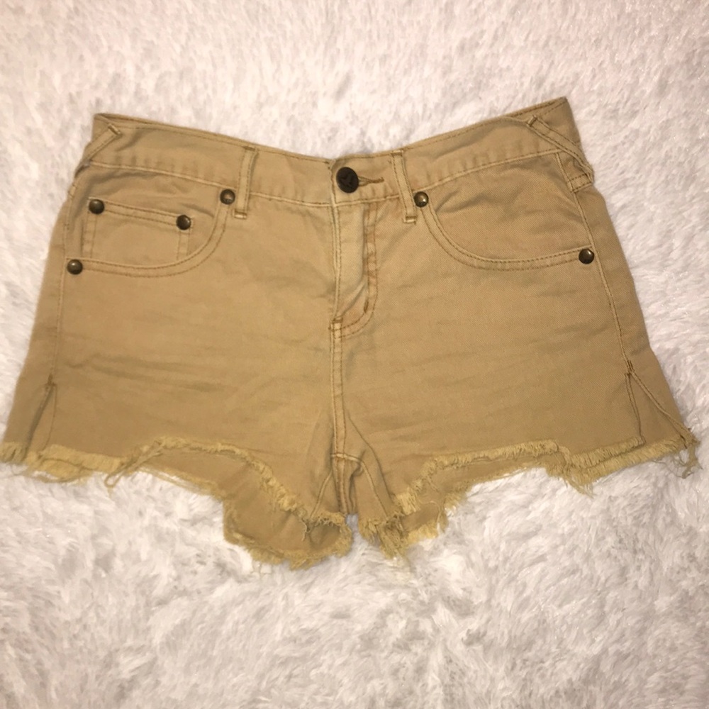 Free People Distressed Cutoff shorts size 26